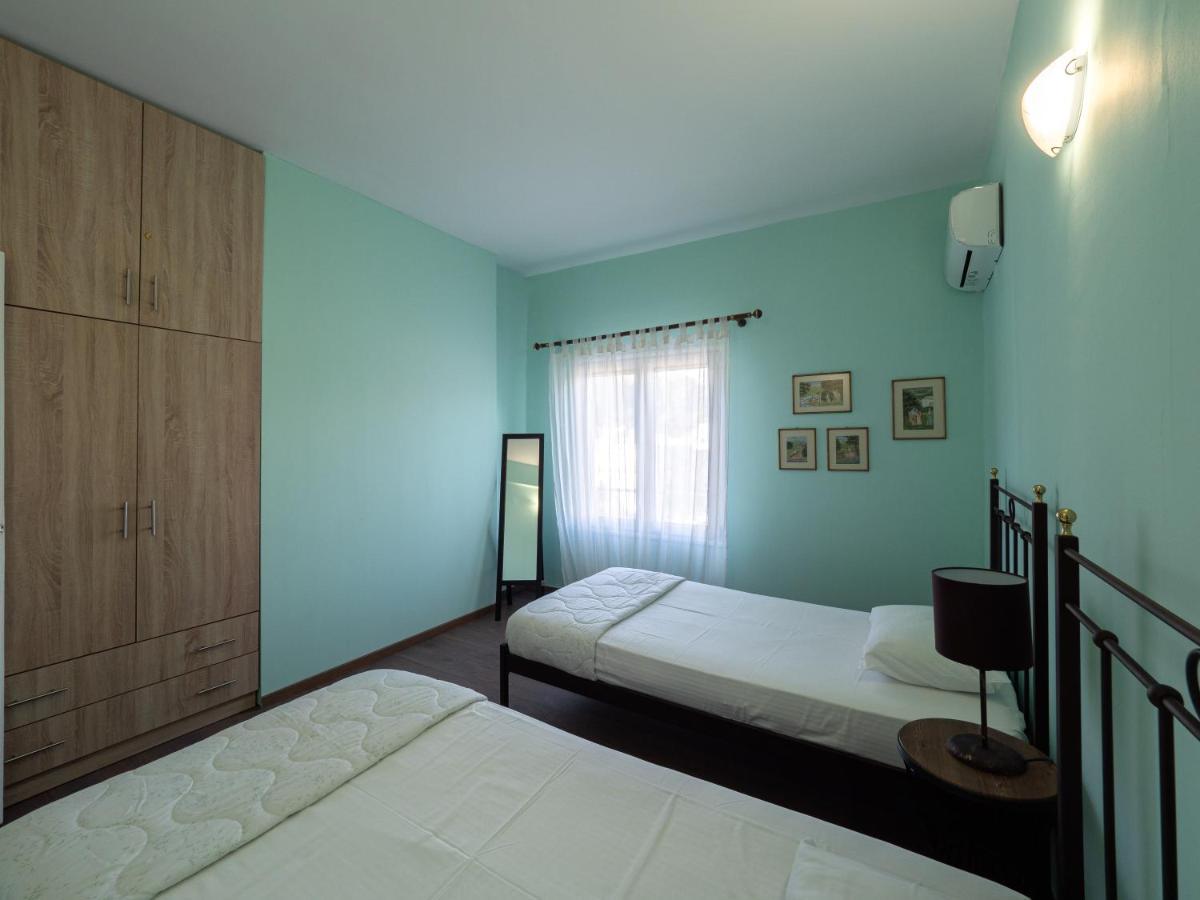 Central & Bright 2Bd Apt In Corfu Town Near Port Exterior photo