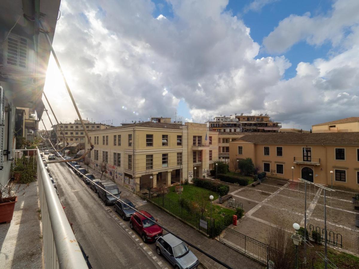 Central & Bright 2Bd Apt In Corfu Town Near Port Exterior photo